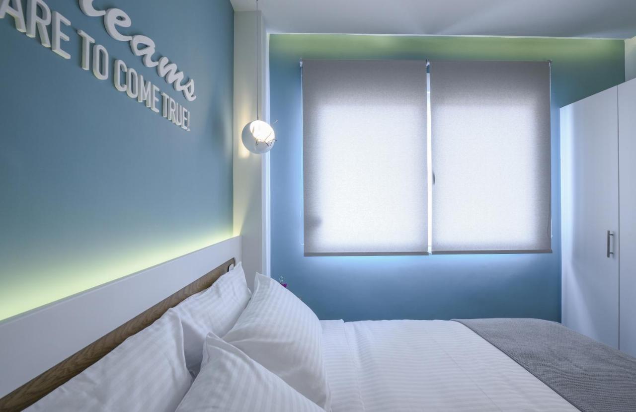 Τhe Half Root Suite In The Heart Of City Center Tesalonika Bagian luar foto