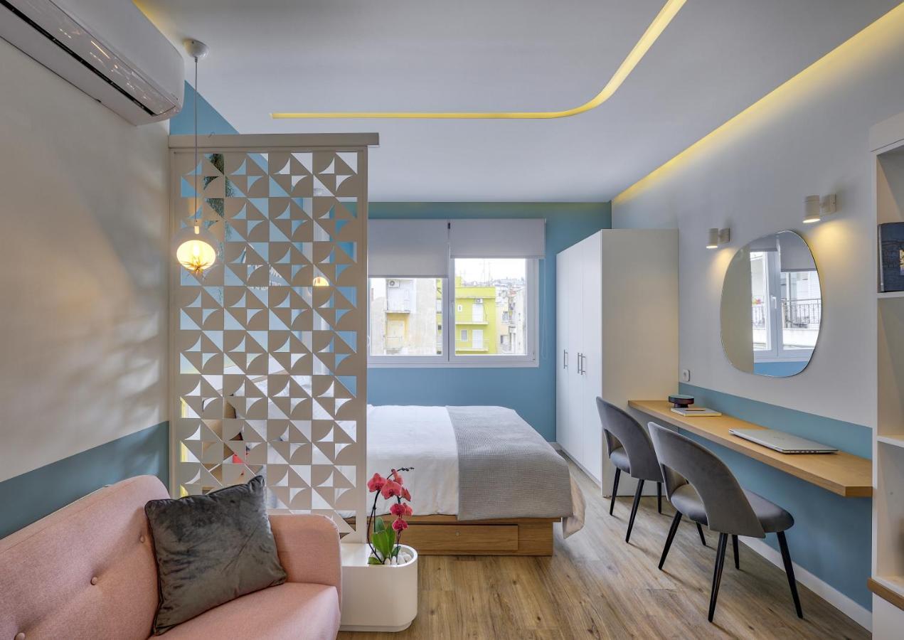 Τhe Half Root Suite In The Heart Of City Center Tesalonika Bagian luar foto