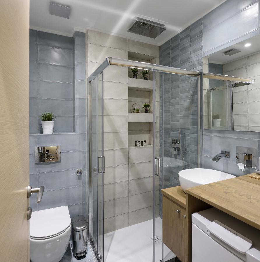 Τhe Half Root Suite In The Heart Of City Center Tesalonika Bagian luar foto